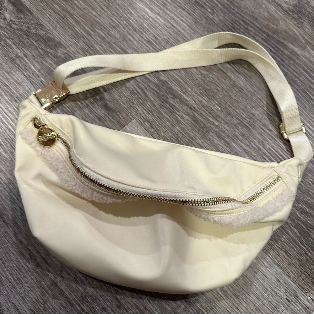 Stoney Clover Jumbo Fanny Pack